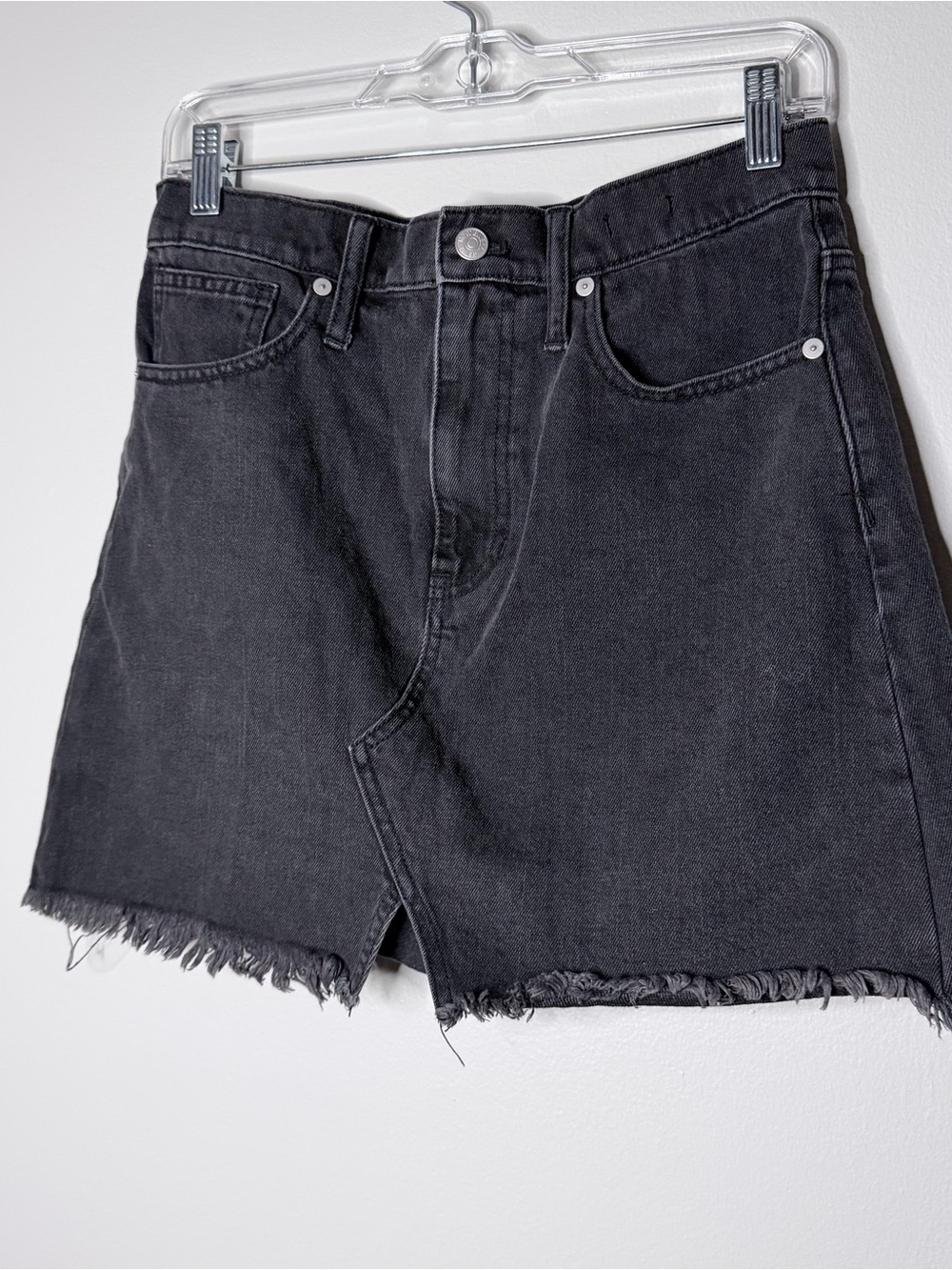 Madewell black denim skirt size 27